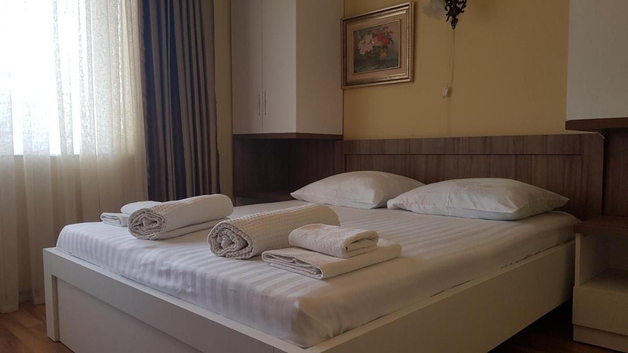 גוניו Hotel Captain מראה חיצוני תמונה