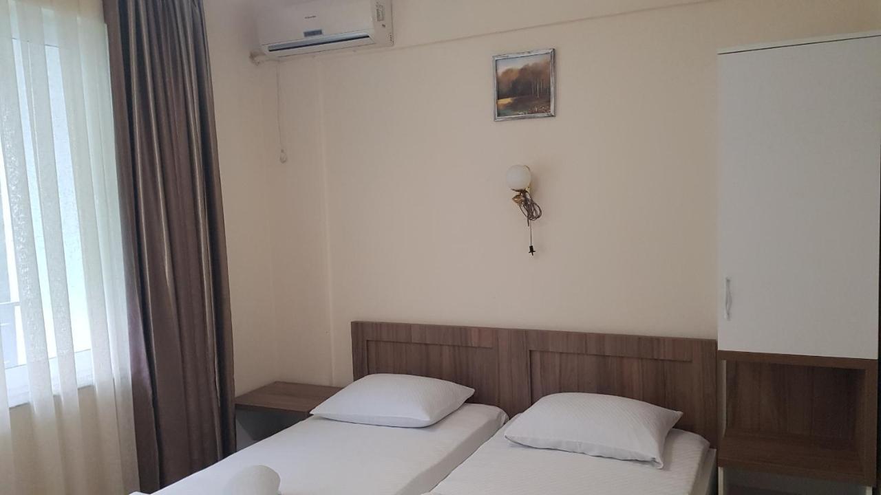 גוניו Hotel Captain מראה חיצוני תמונה