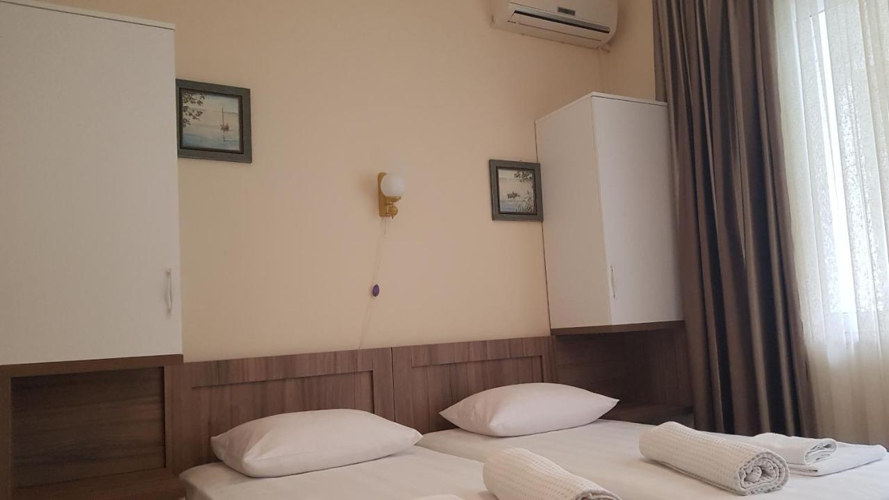 גוניו Hotel Captain מראה חיצוני תמונה
